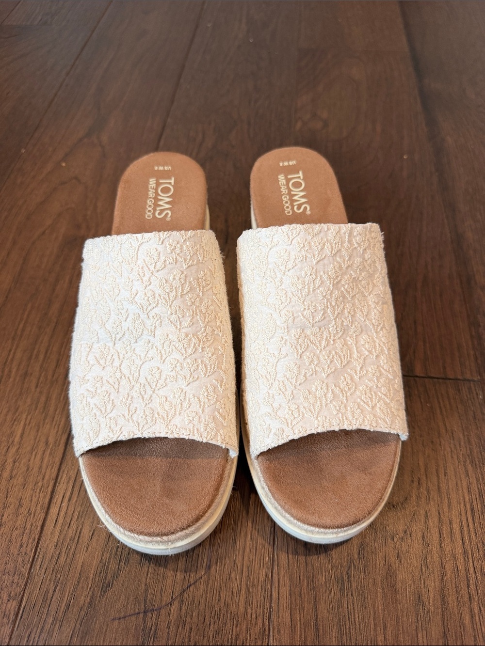 TOMS Cream Diana Textured Slide Mules Sandals Size 8 - P50 - Picture 2 of 8